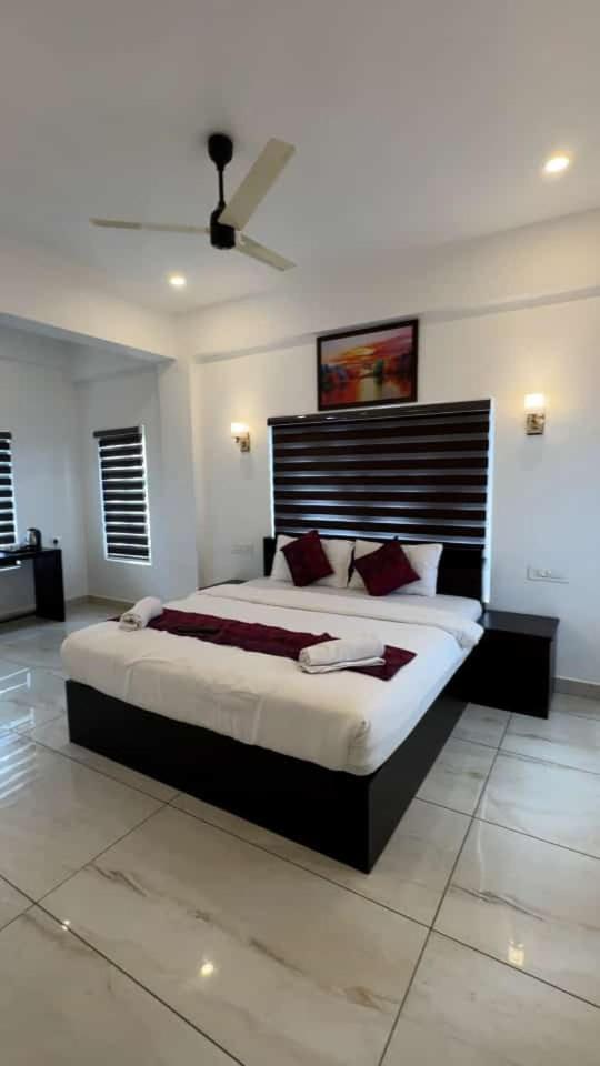 Himasailam Pool Resort Vagamon Eksteriør billede