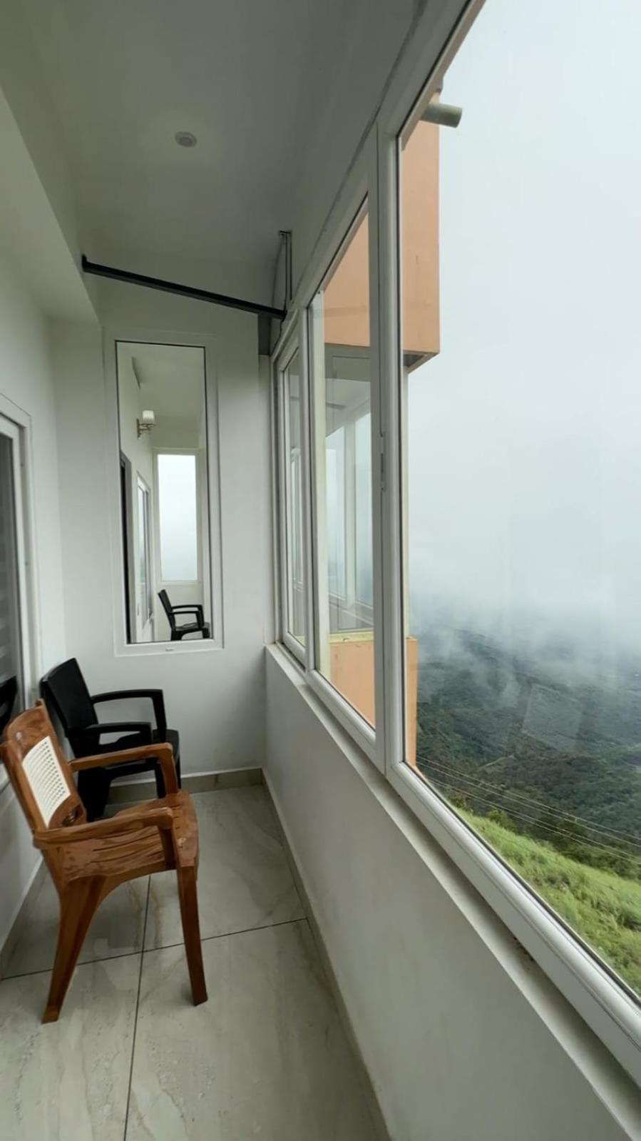 Himasailam Pool Resort Vagamon Eksteriør billede